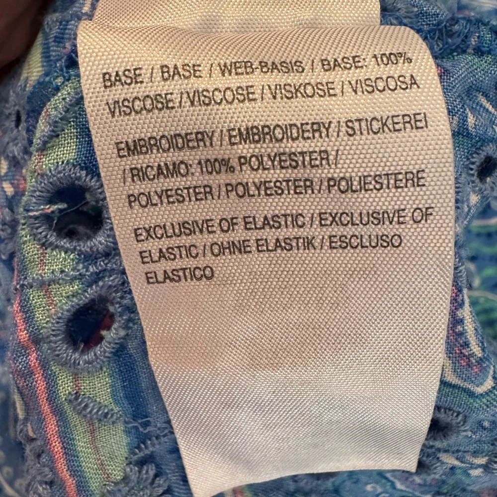 Chic Blue Floral Maxi Dress - Picture 8 of 9